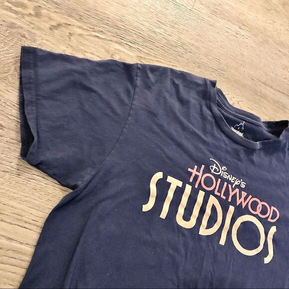 Disney's Star Wars Hollywood Studios All Over Print Graphic Art T-shirt Large - Picture 2 of 8